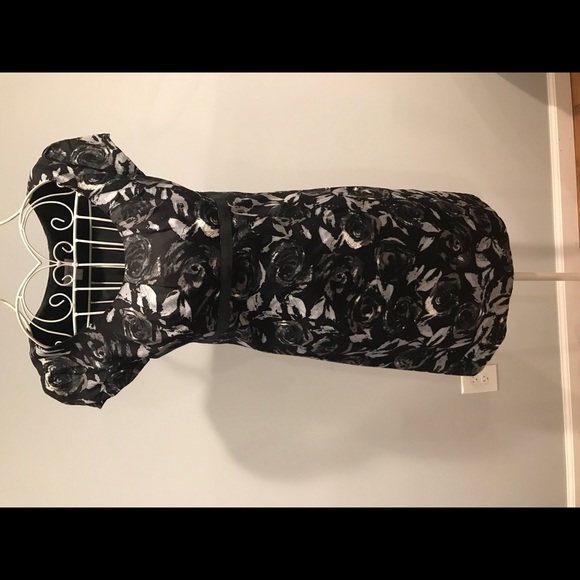 Loft floral dress - Picture 2 of 4